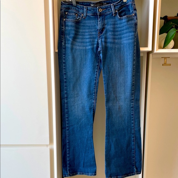 Levi’s Red Tag Slight Curve Classic Rise Boot Cut Jeans. Size 6/28. - Picture 1 of 16